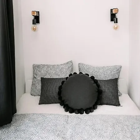 B15 - Wood&Black Apartman Győr Exterior foto