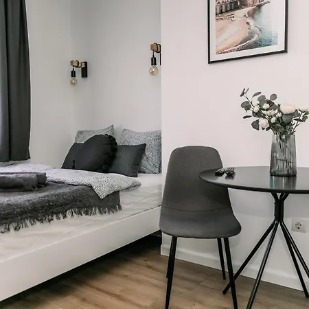 B15 - Wood&Black Apartman Győr Exterior foto